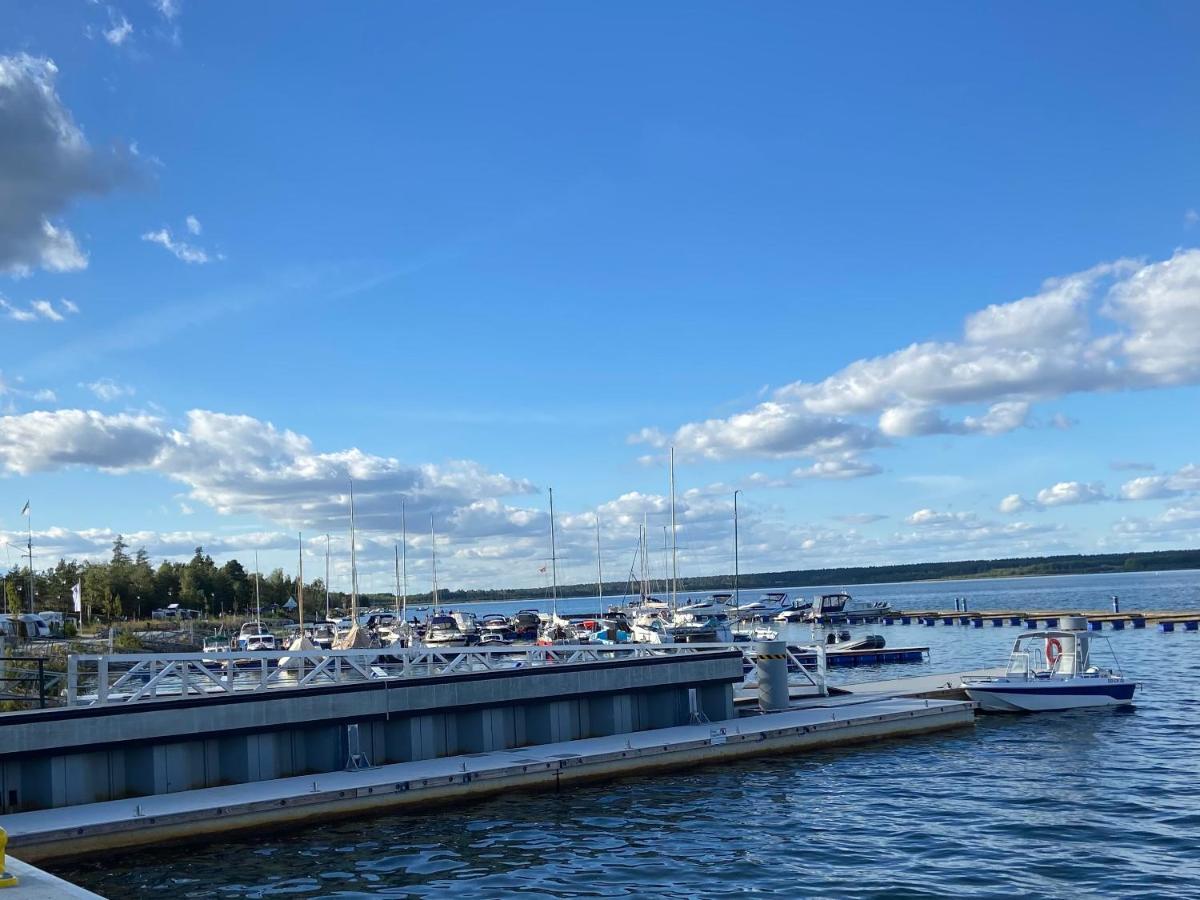 Gelbes Haus Seenland Ferienwohnungen Xl Elsterheide Buitenkant foto
