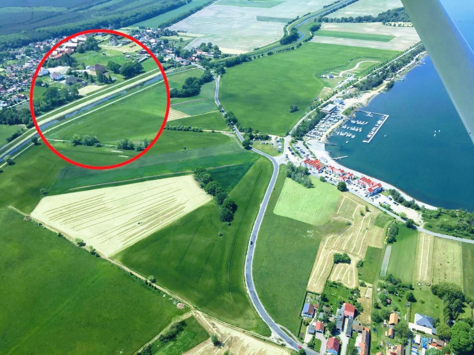 Gelbes Haus Seenland Ferienwohnungen Xl Elsterheide Buitenkant foto