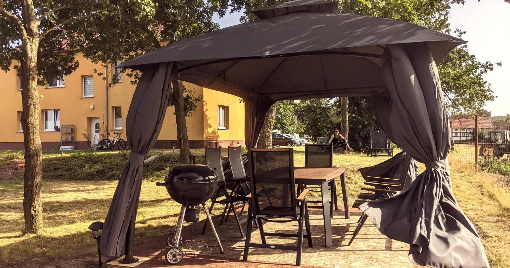 Gelbes Haus Seenland Ferienwohnungen Xl Elsterheide Buitenkant foto